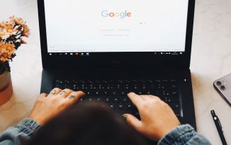 7 Cara Mendapatkan Uang dari Google. Sambil Internetan Bisa Cuan!